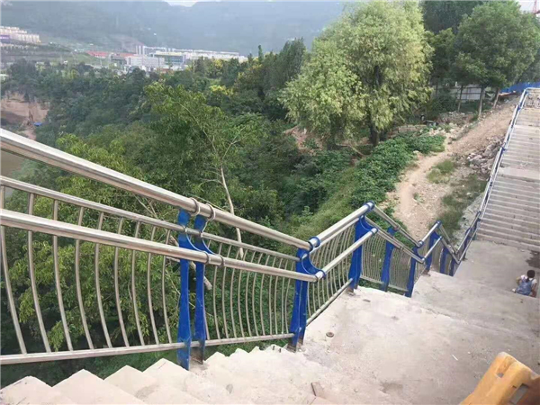 泸州不锈钢桥梁栏杆
