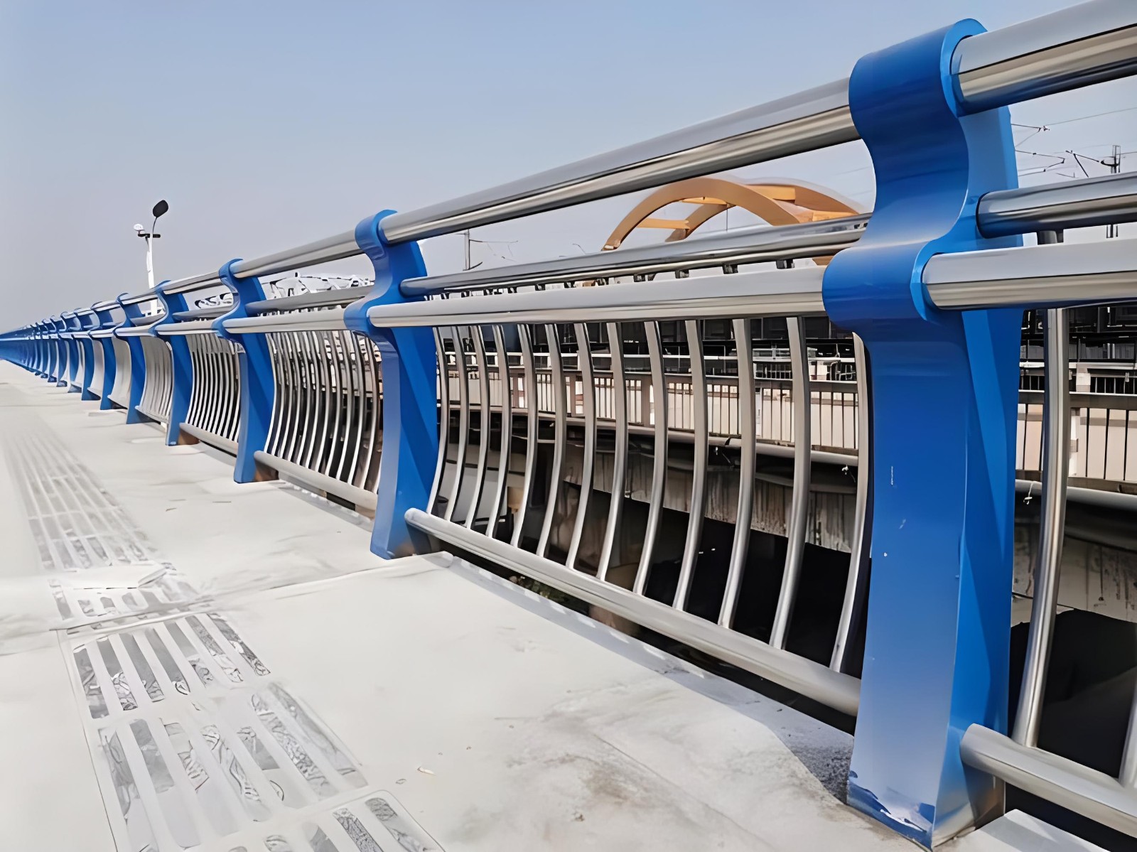 泸州不锈钢复合管护栏制造工艺要求及其重要性